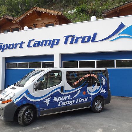 Отель Sport Camp Tirol Ландек Экстерьер фото