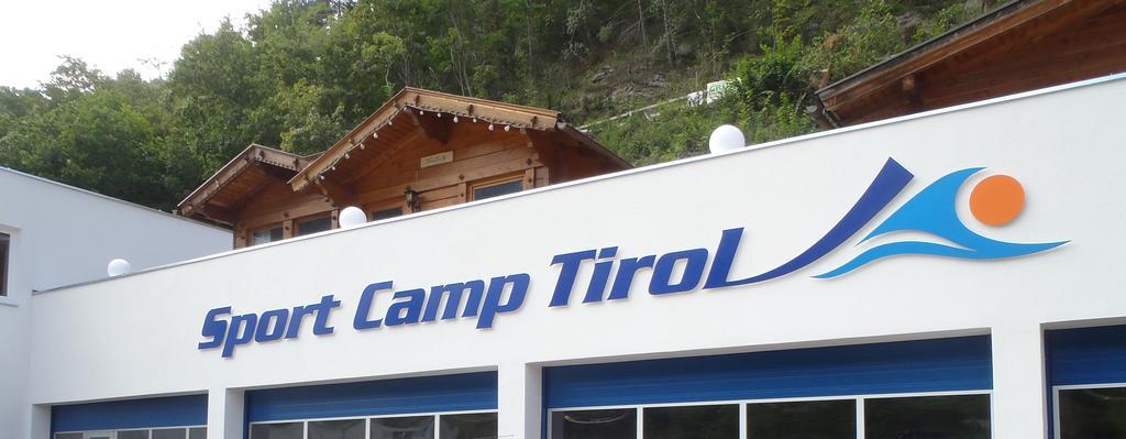 Отель Sport Camp Tirol Ландек Экстерьер фото